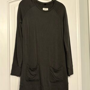 Lou & Grey olive green Long Sleeve Top